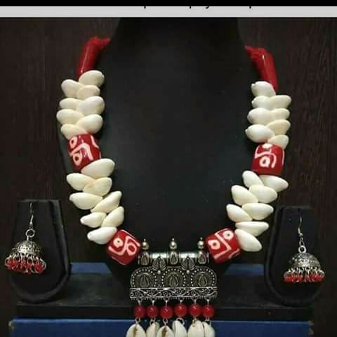 Creative handmade jewellery from West Bengal